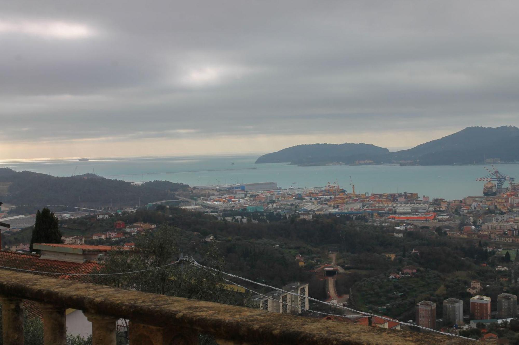 Appartement La Spezia Vezzano 5 Terre - Il Ciliegio à Vezzano Ligure Extérieur photo
