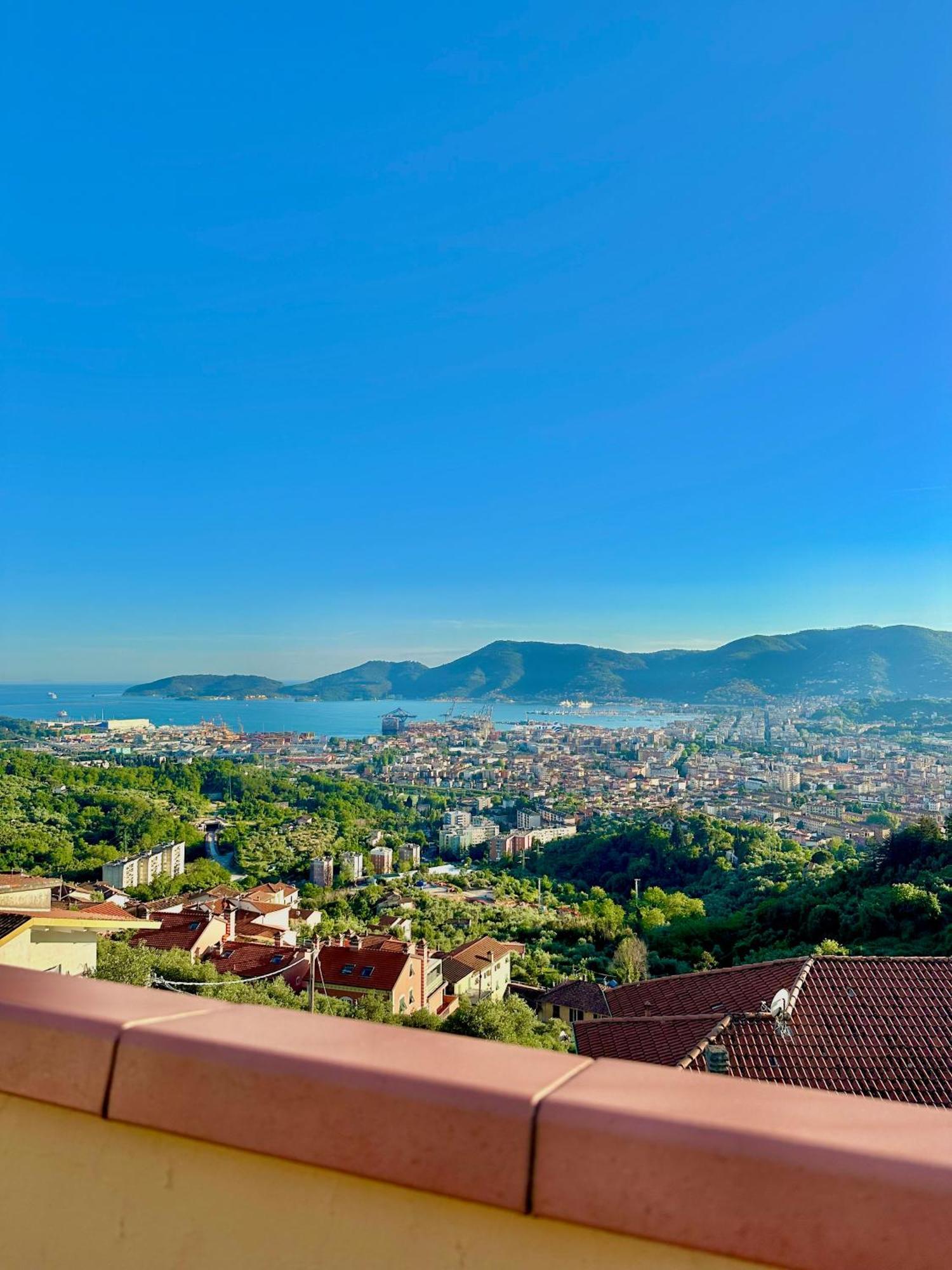 Appartement La Spezia Vezzano 5 Terre - Il Ciliegio à Vezzano Ligure Extérieur photo